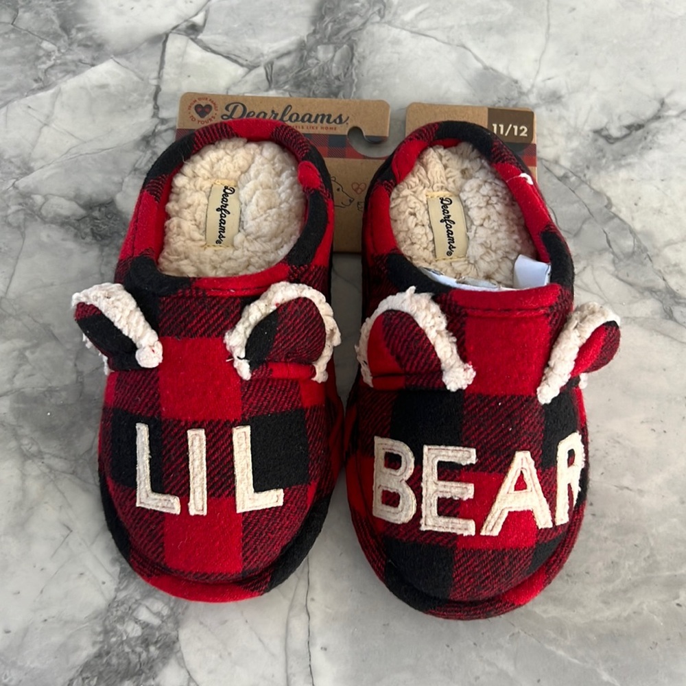 Holiday slippers